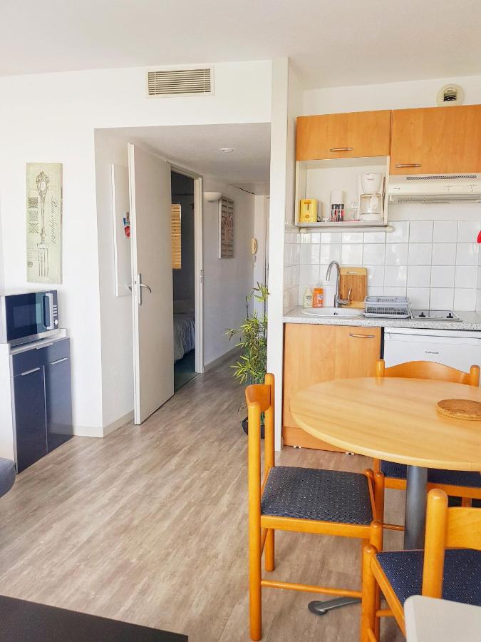 L'Albatros- Parking - Piscine Apartment ลาโรแชล ภายนอก รูปภาพ