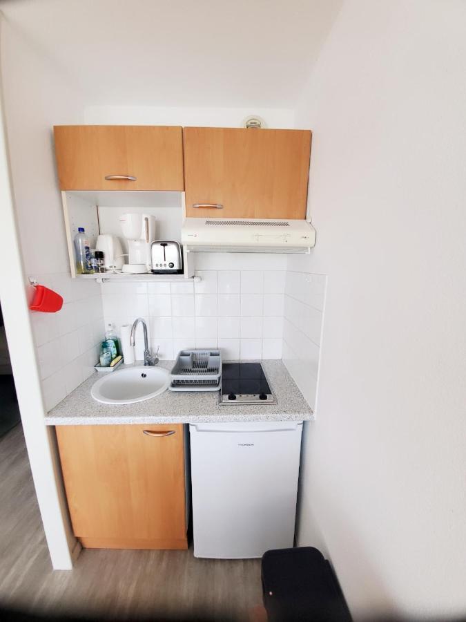 L'Albatros- Parking - Piscine Apartment ลาโรแชล ภายนอก รูปภาพ